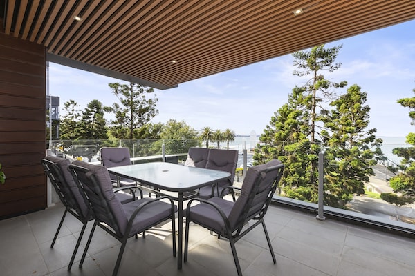 Ruim appartement met 3 slaapkamers nabij Western Beach in Geelong - thumbnail 2