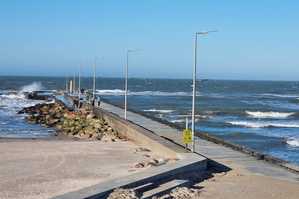 Vrijstaand vakantiehuis voor 8 personen op 400 meter van de zee in Løkken, Denemarken - thumbnail 6
