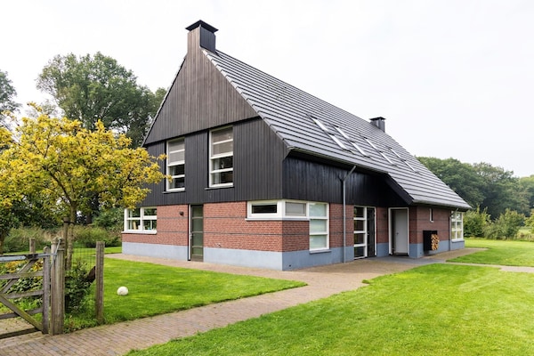 Luxe Boshoeve in Aalten: vakantievilla voor 20 personen met sauna en zwembad - thumbnail 6
