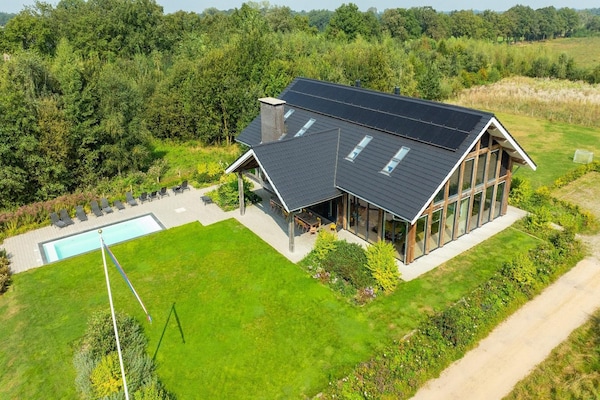 Luxe groepsvilla met sauna en verwarmd zwembad in de Achterhoek - thumbnail 6
