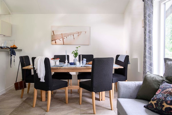 Eiland Bungalow Loosdrecht: privé-eiland met roeiboot op de Loosdrechtse Meren - thumbnail 2
