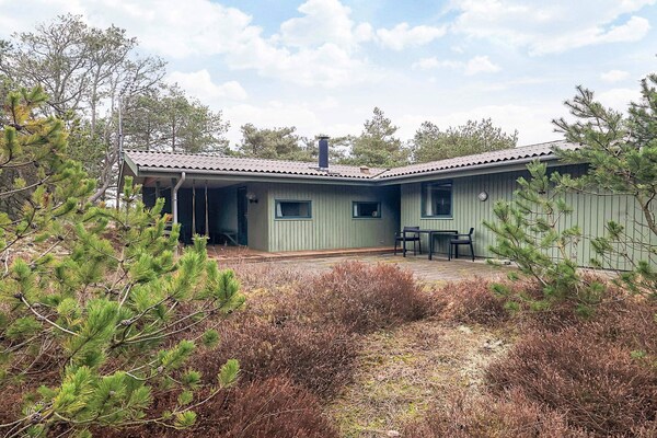 Vrijstaand vakantiehuis aan de golfbaan bij Ålbæk, op 1 km van zee - thumbnail 4