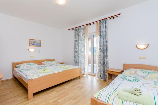 Apartments and Room Ljubica i Branko - Two bedroom Apartment A1 - thumbnail 3