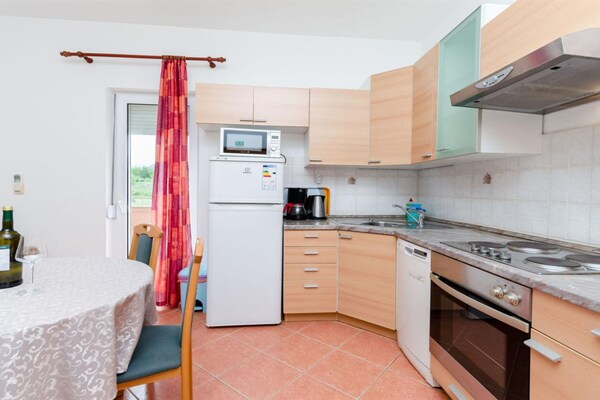 Apartments and Room Ljubica i Branko - Two bedroom Apartment A2 - thumbnail 6