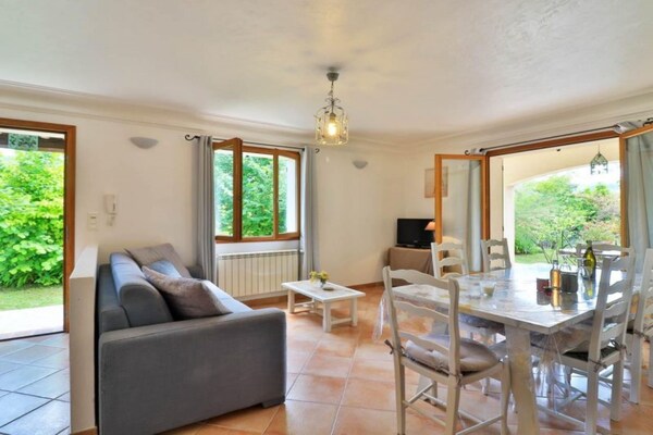 La Pascaline: 4-sterren landhuis met tuin nabij Cannes en Nice - thumbnail 2