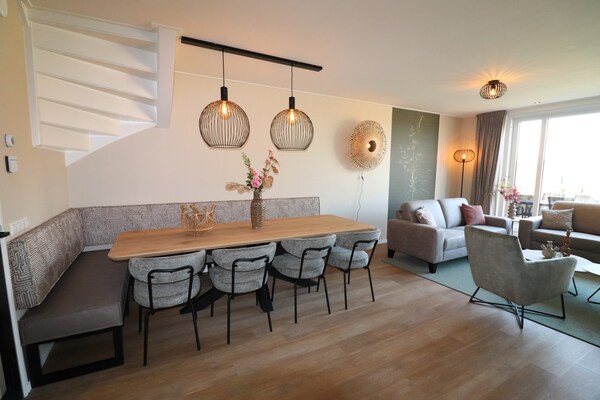 Luxe moderne villa op het Friese platteland met golfbaan - thumbnail 3