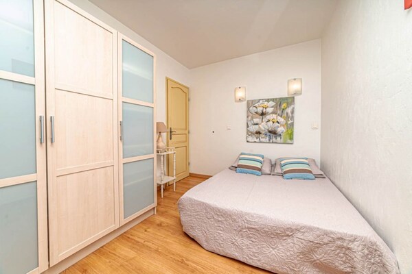 Noelie 1er Etage: sfeervol landhuis op de Franse Rivièra voor 4 personen - thumbnail 3