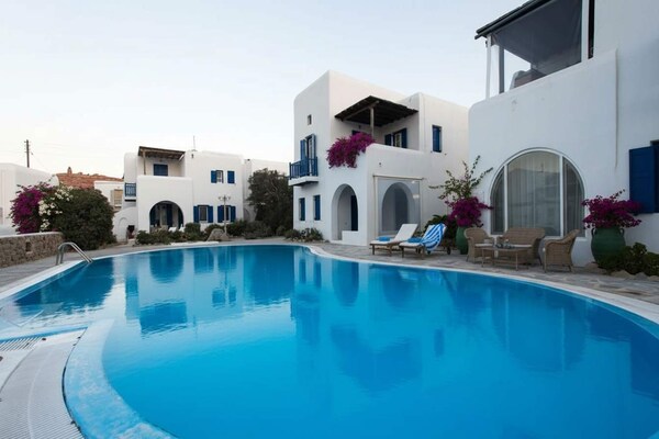 Elegant appartement in Ornos met gedeeld zwembad en zeezicht - thumbnail 6