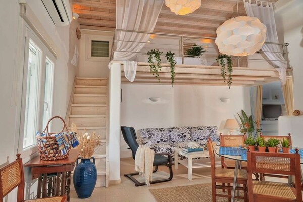 Luxe appartement met privézwembad in authentiek Ano Mera, Mykonos - thumbnail 2