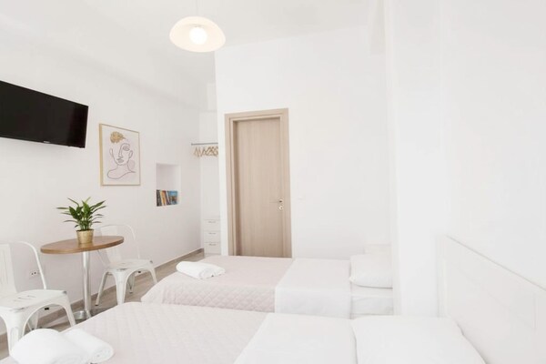 Intiem appartement in het hart van Mykonos-Stad, vlakbij Klein Venetië - thumbnail 4