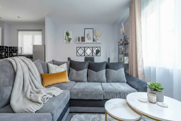 Stijlvol nieuw appartement met 2 slaapkamers nabij Elizabeth Line - thumbnail 5