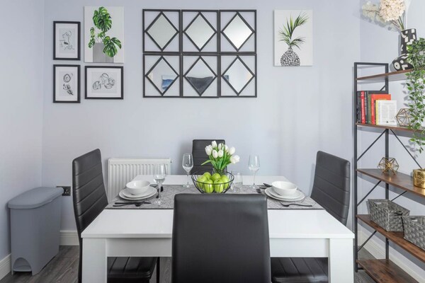 Stijlvol nieuw appartement met 2 slaapkamers nabij Elizabeth Line - thumbnail 4