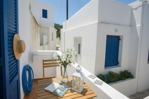 Authentiek Cycladisch Appartement met Balkon in Lefkes, Paros - thumbnail 5