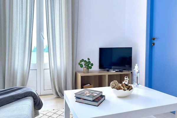 Modern appartement met privé balkon nabij Akrotiri, Paros - thumbnail 5