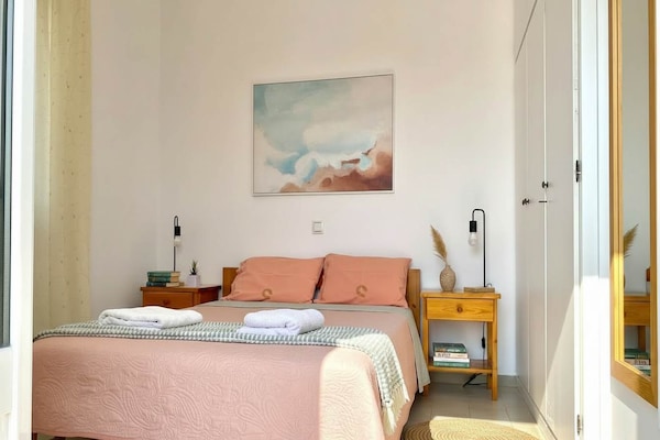 Modern appartement met privé balkon nabij Akrotiri, Paros - thumbnail 4