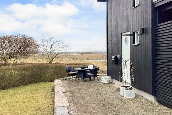 Compact vakantiehuis nabij zee en golfbaan in Tvååker - thumbnail 5