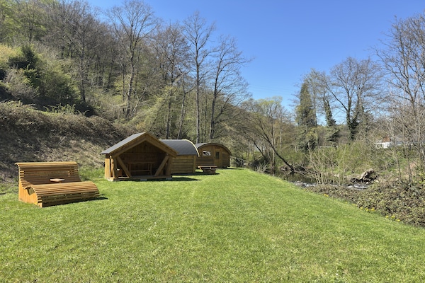 Knusse Eifelhut voor 2 op Campingpark Eifel in Waxweiler - thumbnail 5