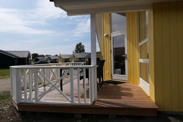 Scandinavisch vakantiehuis met sauna, 500m van de Oostzee in Großenbrode - thumbnail 2
