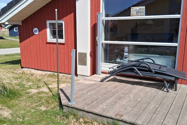 Deens designhuis met sauna & kachel vlakbij de Oostzee in Großenbrode - thumbnail 5