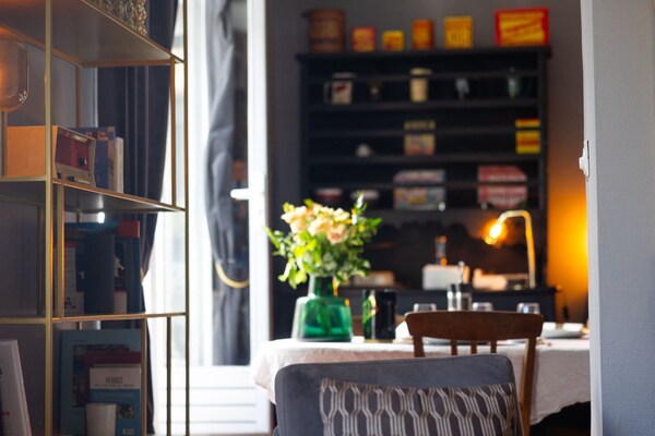 Elegant appartement in historisch Montpellier, 550m van het centrum - thumbnail 5
