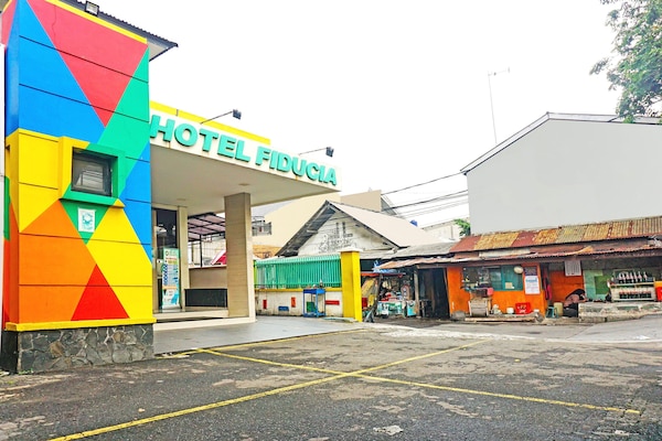 Cozy Double Escape W/ Free Wifi And Parking - 雅加達