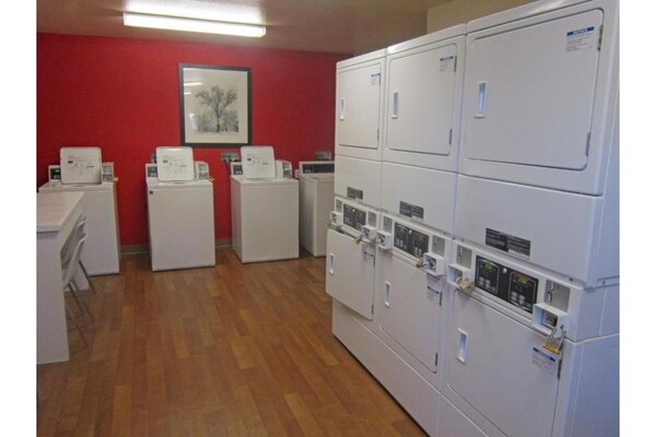 Comfortabel appartement met keuken in Sacramento – ideaal voor langere verblijven - thumbnail 6