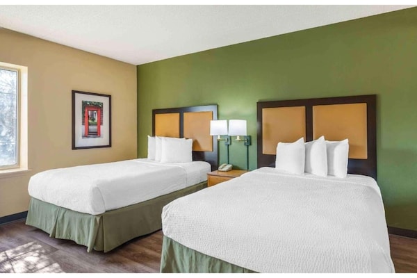 Comfortabel appartement met 2 queensize bedden en keuken in Vernon Hills - thumbnail 2