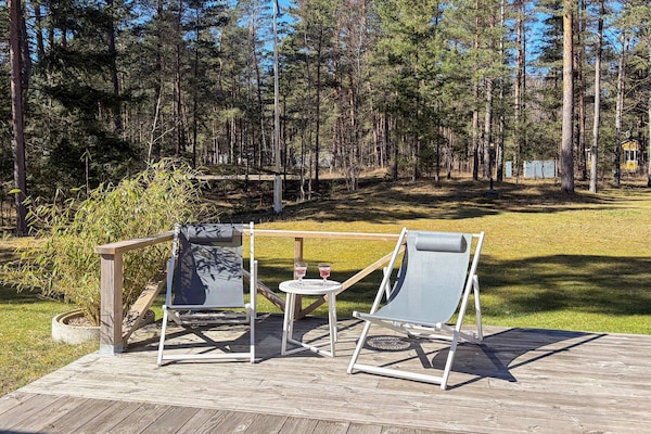 Zweeds vakantiehuis aan de golfbaan, 850m van het strand van Yngsjö - thumbnail 6