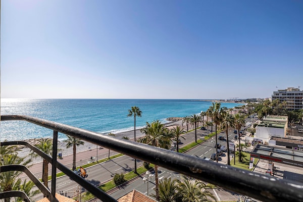 Elegant appartement aan de Promenade des Anglais in Nice - thumbnail 2