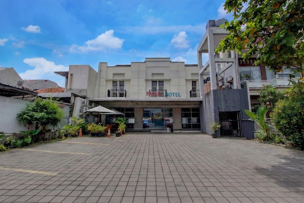 Elegant Deluxe Single Haven W/free Wifi - Semarang