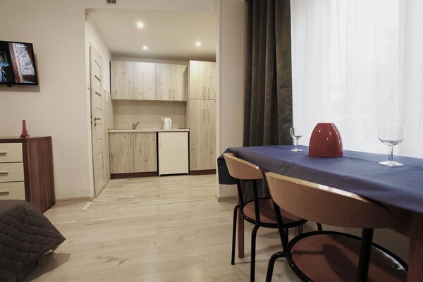 Knus studio-appartement op 900 meter van het strand in het rustieke Rowy - thumbnail 6