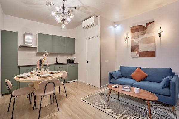 Modern appartement met airco in hartje Parijs, vlakbij Montorgueil - thumbnail 1