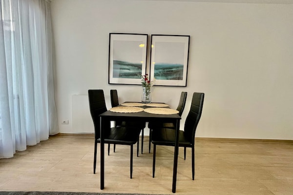 Licht & Modern Appartement bij de Diamantwijk in Antwerpen - thumbnail 2