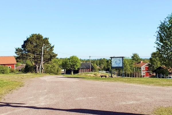 6-persoons vakantiehuis op Sollerön vlak bij het meer - thumbnail 4