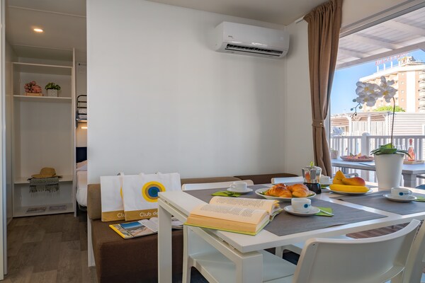 Aan zee: Luxe stacaravan voor 4 personen in Grado - thumbnail 5