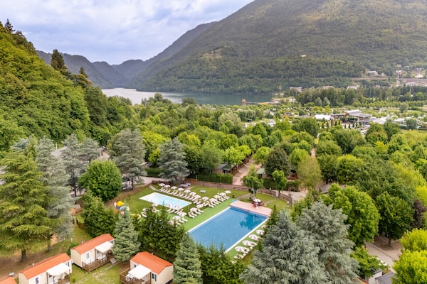 Lodge Elite: vrijstaande stacaravan voor 4 bij de meren van Levico Terme - thumbnail 3