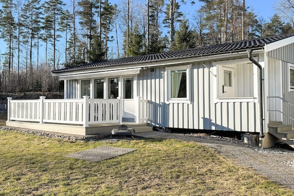 Knusse blokhut met sauna, dichtbij meer en bos in het hart van Värmland - thumbnail 2