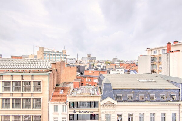 4-persoons appartement met lift en stadzicht in Antwerpen - thumbnail 6