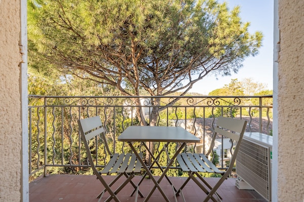 Zonnige studio met balkon en zeezicht in Saint-Tropez - thumbnail 5