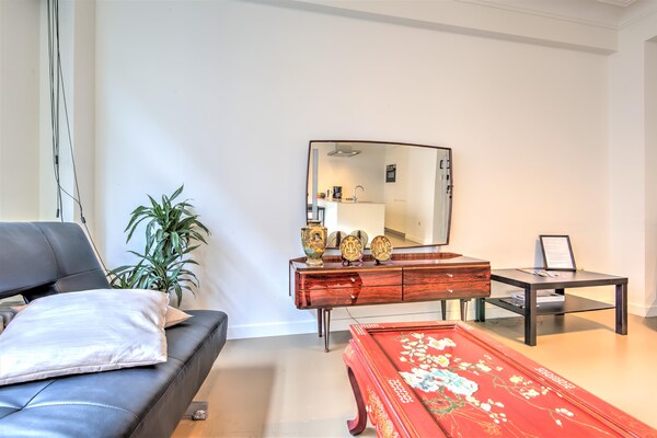 Ruim appartement van 100 m² nabij de Meir in Antwerpen Centrum - thumbnail 5