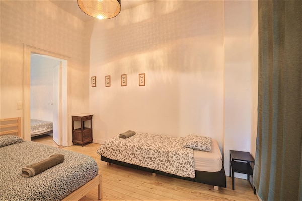 100 m² luxe appartement in Antwerpen met 2 slaapkamers - thumbnail 4