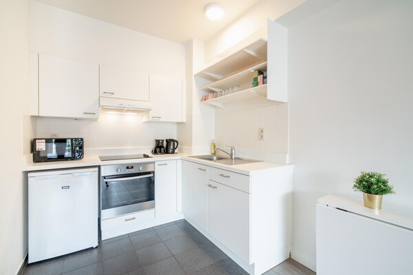 1-persoons appartement in hartje Antwerpen met lichte woonsfeer - thumbnail 5
