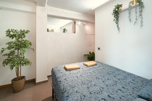 Luxe 1-persoons appartement in hartje Antwerpen - thumbnail 5