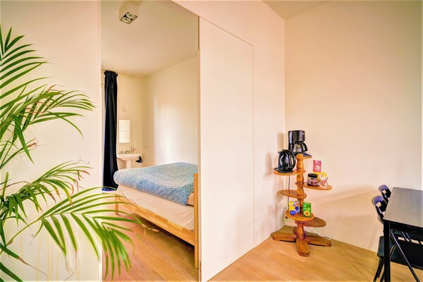 Rustiek appartement voor 1 persoon in het bos van Antwerpen - thumbnail 6