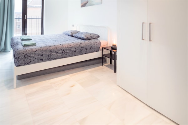 Luxe appartement van 120 m² in het centrum van Antwerpen - thumbnail 4