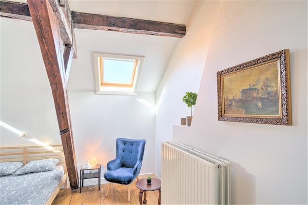 Ruim 4-persoons duplexappartement in hartje Antwerpen - thumbnail 4
