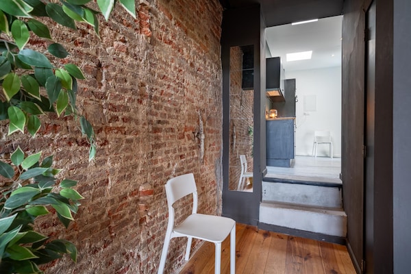 2-slaapkamer appartement in hartje Antwerpen (70 m²) - thumbnail 5