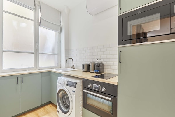 Compact & knus appartement in het 16e arrondissement, vlakbij de Seine - thumbnail 2