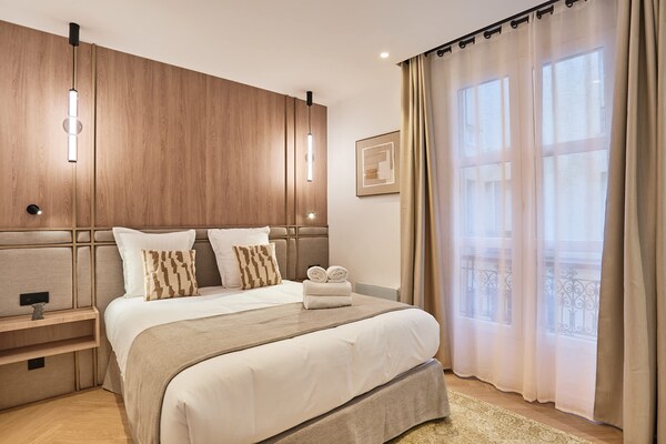 Elegant appartement aan Boulevard Saint-Michel voor 6 personen - thumbnail 3