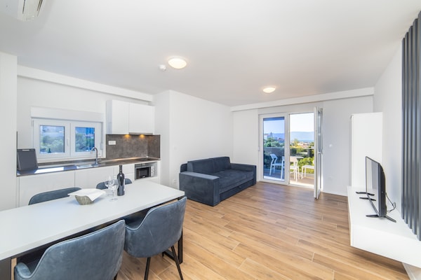 Altiora Prestige Residence 101: Stijlvol appartement op 100m van zee in Gradac - thumbnail 3